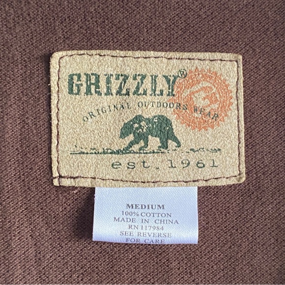 Grizzly Mens Top Size M Medium Original Outdoor Wear Brown White - Picture 9 of 10